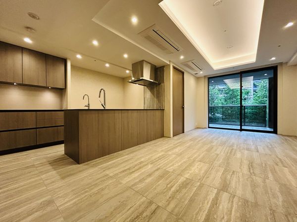 三田ガーデンヒルズ パークマンション リビングダイニングキッチン(約21.0帖) 三田ガーデンヒルズ パークマンション リビングダイニングキッチン(約21.0帖)