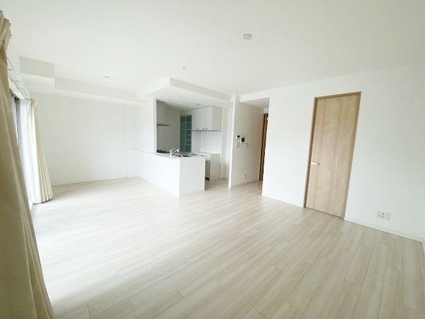パークナード平和大通り リビング・居室 パークナード平和大通り リビング・居室