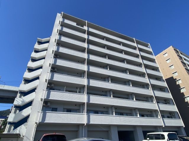 LivrestⅡ〔リブレストツー〕 外観 LivrestⅡ〔リブレストツー〕 外観