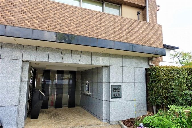 パークホームズ後楽園ガーデンズコート エントランス パークホームズ後楽園ガーデンズコート エントランス