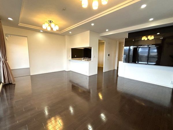 リベール出石町 リビング リベール出石町 リビング