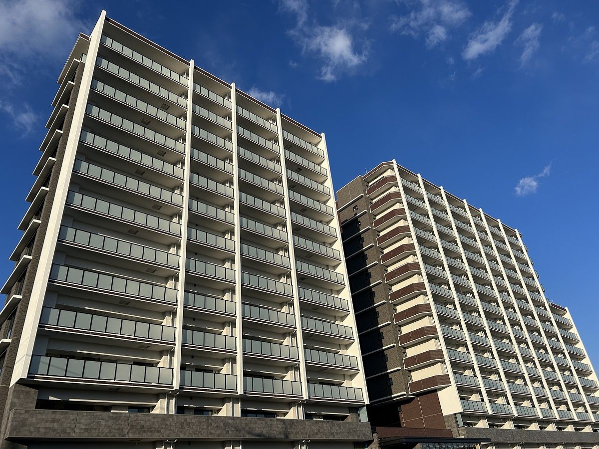 ロイヤルガーデンシティ学南町 撮影(2025.11.03) ロイヤルガーデンシティ学南町 撮影(2025.11.03)