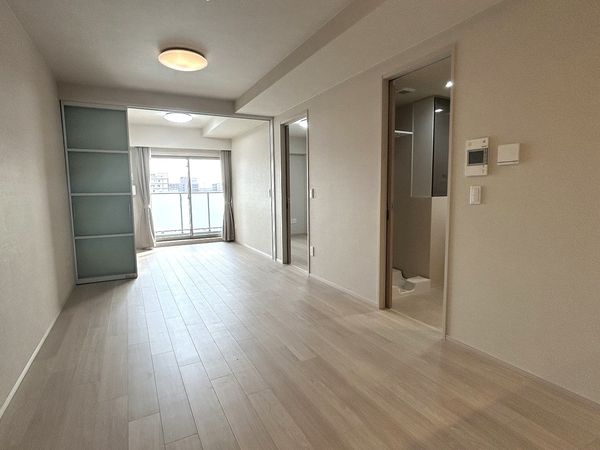 ポレスター岡山運動公園 リビング ポレスター岡山運動公園 リビング