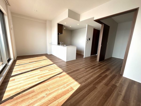 プレミスト岡山ザ・レジデンス リビング プレミスト岡山ザ・レジデンス リビング