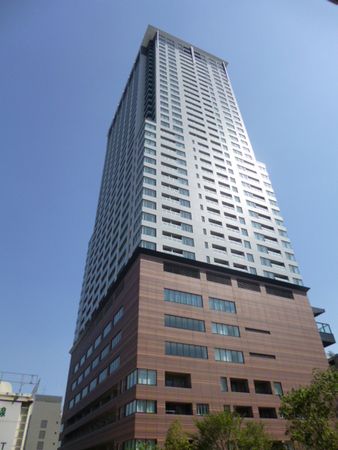 クロスエアタワー 建物外観 クロスエアタワー 建物外観