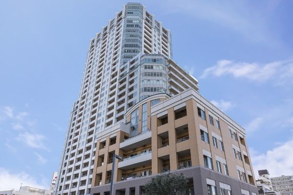 ラグナタワー 建物外観 ラグナタワー 建物外観