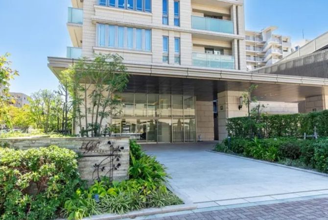 ジオ西宮北口ガーデンズNE棟 エントランス ジオ西宮北口ガーデンズNE棟 エントランス