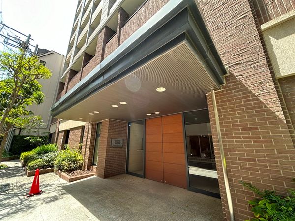 ライオンズマンション神戸栄町通 エントランス ライオンズマンション神戸栄町通 エントランス