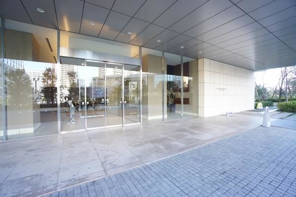 リエトコート武蔵小杉 EAST TOWER 建物エントランス リエトコート武蔵小杉 EAST TOWER 建物エントランス
