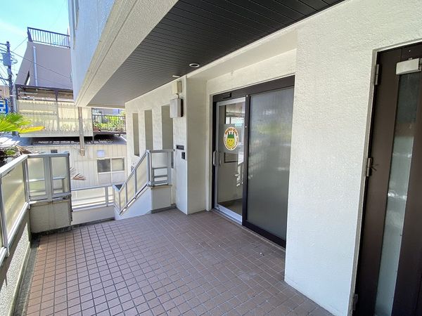 関口組新丸子ビル 2階エントランス 関口組新丸子ビル 2階エントランス