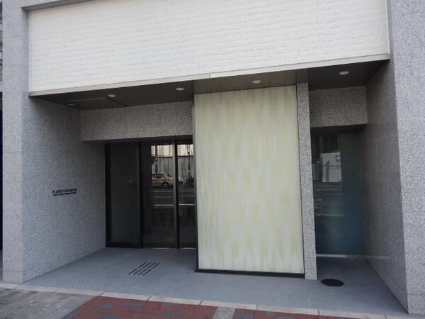 プラネスーペリア京都四条河原町 エントランス プラネスーペリア京都四条河原町 エントランス