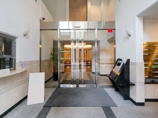 烏丸御池アーバンライフ エントランス 烏丸御池アーバンライフ エントランス