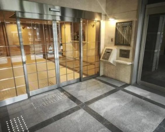 ライオンズマンション烏丸通 エントランス ライオンズマンション烏丸通 エントランス