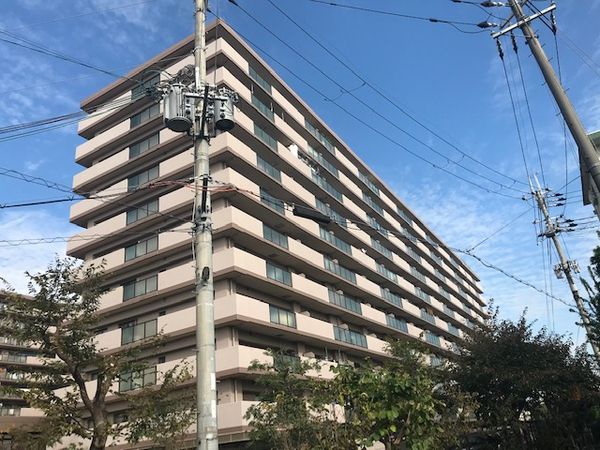 サンシティ西京極みどりの街弐番館 建物外観 サンシティ西京極みどりの街弐番館 建物外観
