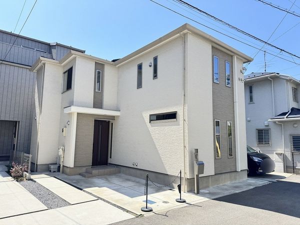 前原西2丁目戸建 エントランス 前原西2丁目戸建 エントランス