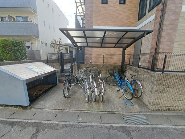 レジデンス南行徳 ゴミ置き場・自転車置場 レジデンス南行徳 ゴミ置き場・自転車置場