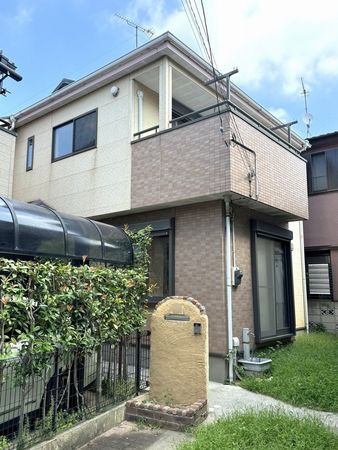 花咲二丁目戸建 ■駐車場2台付(縦列)車両サイズ制限有※現地ご確認ください。 花咲二丁目戸建 ■駐車場2台付(縦列)車両サイズ制限有※現地ご確認ください。