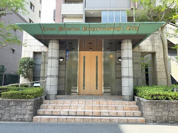 ライオンズマンション西船橋シティ エントランス ライオンズマンション西船橋シティ エントランス