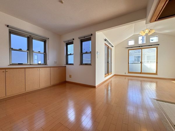 藤崎六丁目戸建 LDK 約19.6帖 藤崎六丁目戸建 LDK 約19.6帖