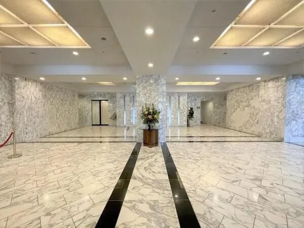 白金タワー エントランスホール 白金タワー エントランスホール