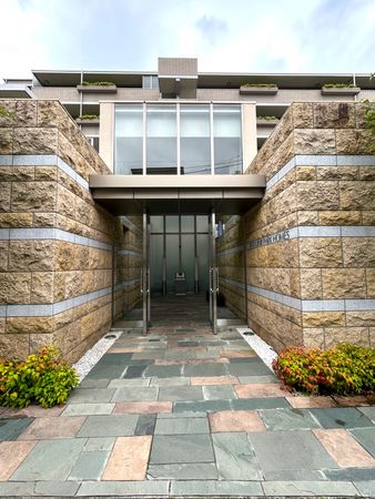 学芸大学南パーク・ホームズ エントランスアプローチ 学芸大学南パーク・ホームズ エントランスアプローチ
