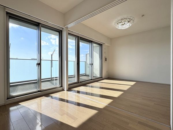 サングランデ船橋宮本 リビングダイニング(約11.7帖) サングランデ船橋宮本 リビングダイニング(約11.7帖)