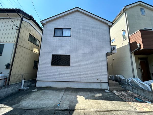 坂下町3丁目戸建 エントランス 坂下町3丁目戸建 エントランス