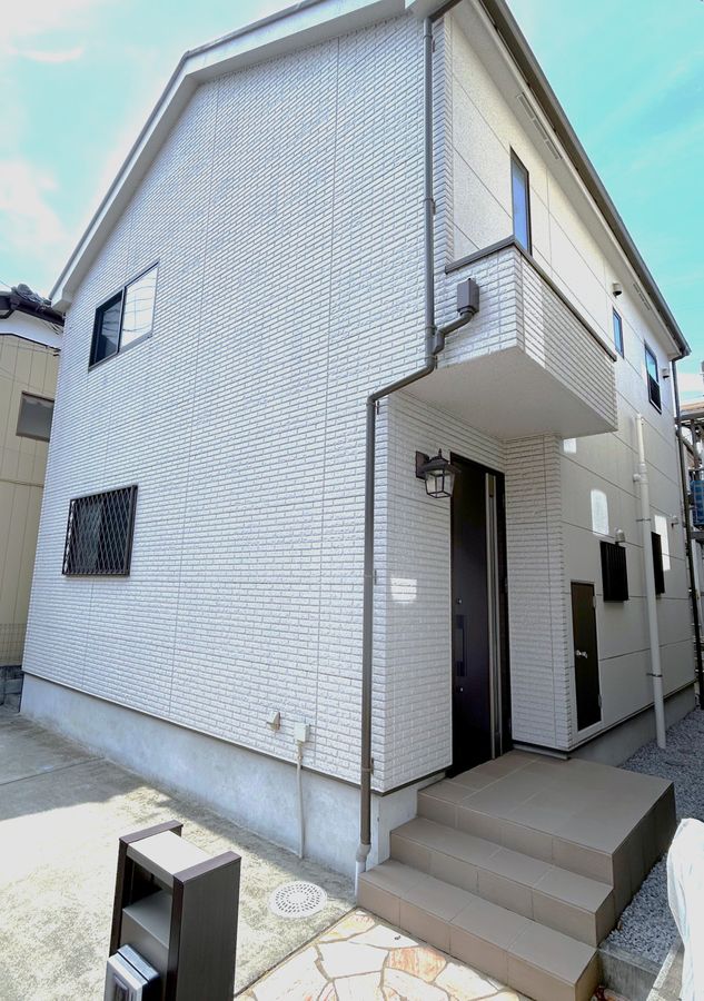 坂下町3丁目戸建 建物外観 坂下町3丁目戸建 建物外観
