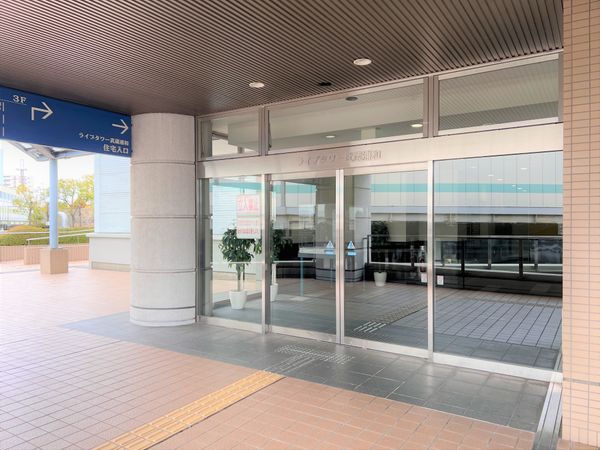 ライブタワー武蔵浦和 エントランスゲート ライブタワー武蔵浦和 エントランスゲート