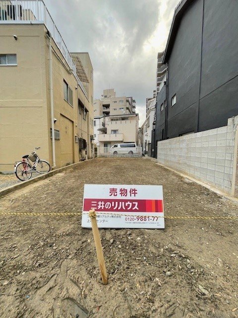 370354900.jpg