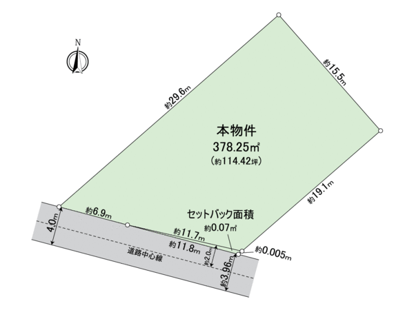 是用地面积约114坪，约18m的宽敞的正面宽度。