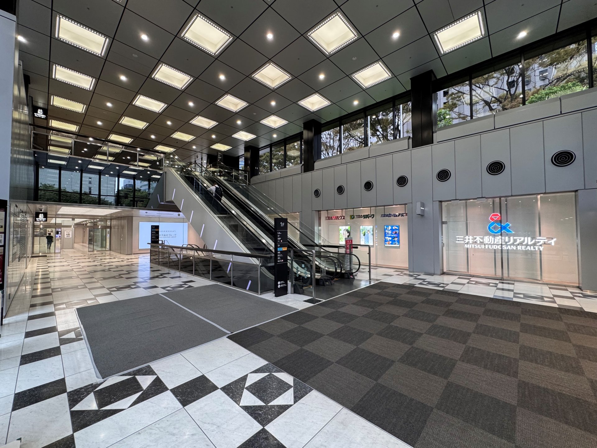 ソリューション事業本部 営業二部 新宿オフィス