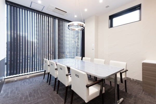 三井のリハウス 泉中央センター