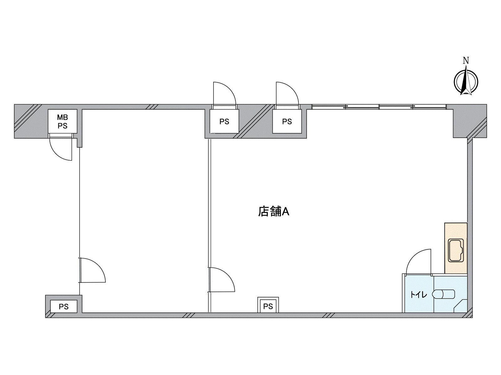 门口有电动卷帘门gate。