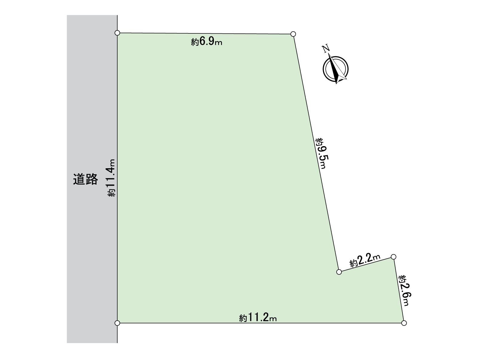 是表示用地全体的形状的区划图。能确认与邻地的距离感以及接壤道路情况。