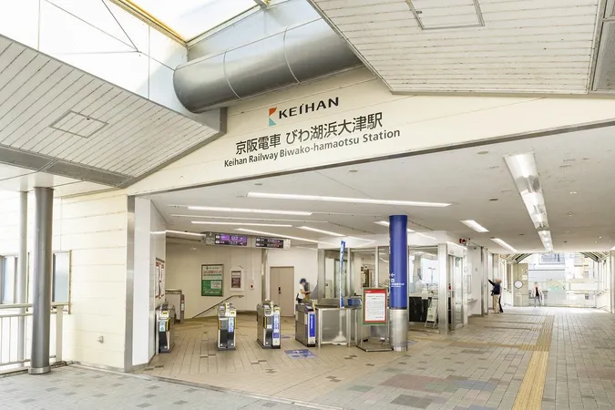 徒歩9分。