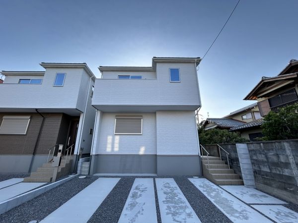大津市桜野町2号棟 外観