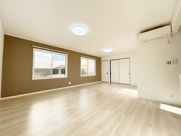 野洲市栄 リビング 野洲市栄 リビング