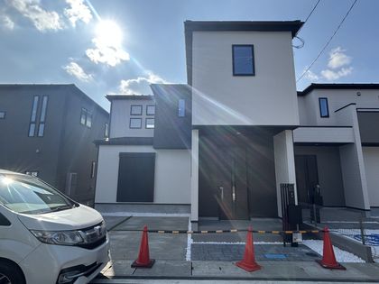 大津市坂本8丁目6号棟 駐車場