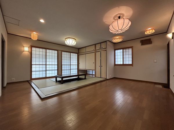 大津市日吉台3丁目 室内 大津市日吉台3丁目 室内