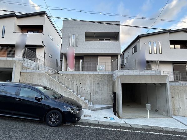 南郷上山町 7号棟 外観 南郷上山町 7号棟 外観