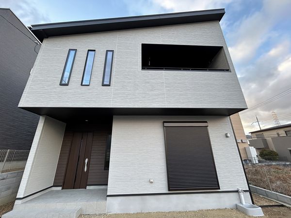 南郷上山町 10号棟 外観 南郷上山町 10号棟 外観