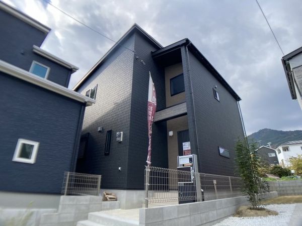 下阪本二丁目 2号棟 外観 下阪本二丁目 2号棟 外観