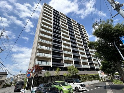 プレミスト大津京 外観