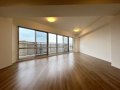 ファーストタワー大津MARY リビング