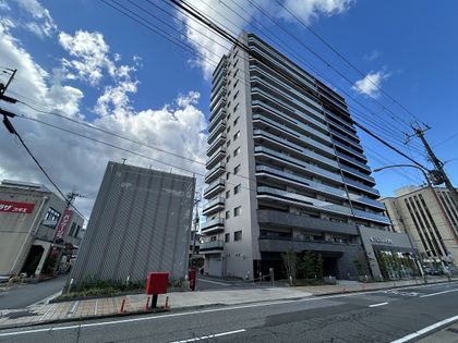 シャリエ大津中央スクエアクロス 外観