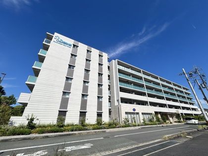 プレサンスロジェ大津瀬田レイクフロント 外観