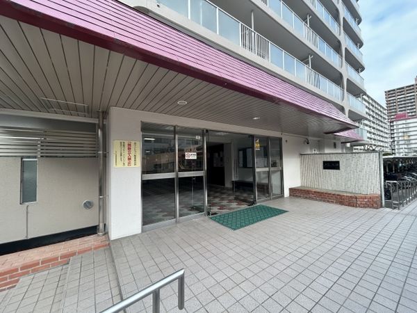 ルネ大津 1号棟 エントランス ルネ大津 1号棟 エントランス