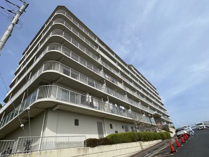 ネオコーポ大津湖城ケ丘 A棟 外観