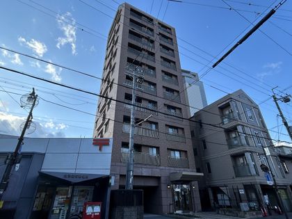 ディネス石山ベルサージュ 外観